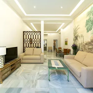  Apartahotel Arco Macarena Lofts
