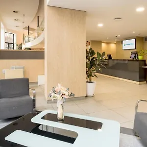 *** Otel Ilunion Auditori İspanya