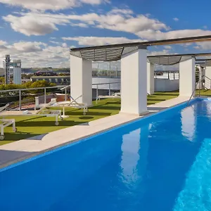 Hotel Nh Plaza De Armas, Sevilla