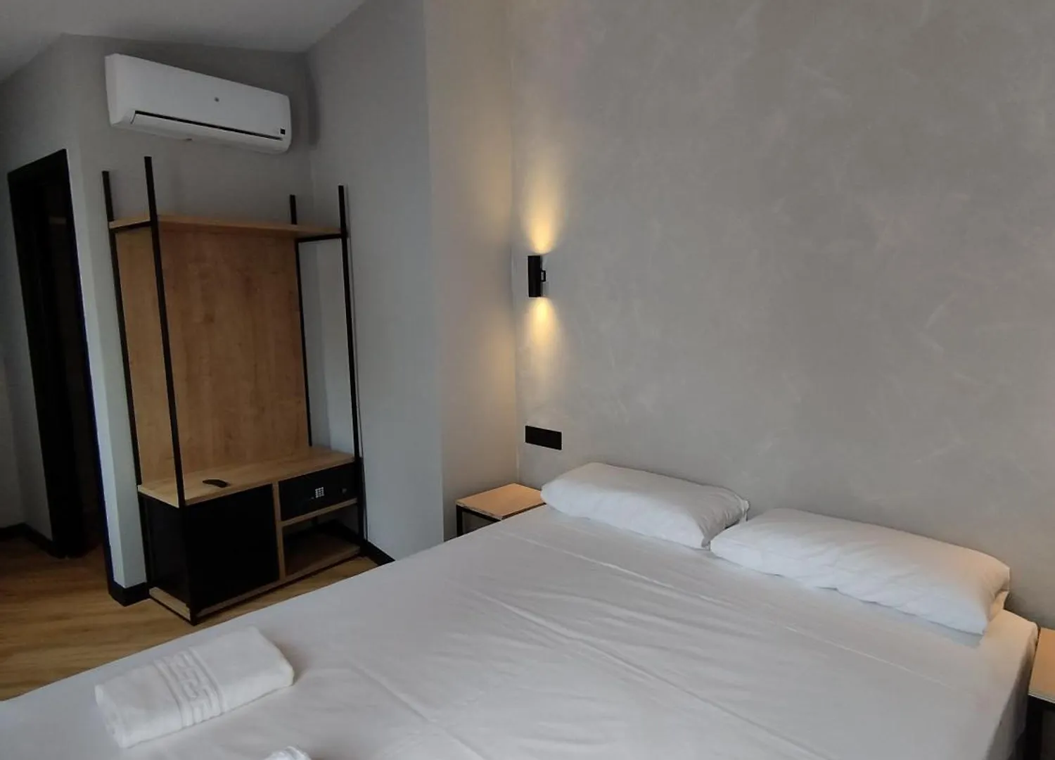 Sweet Sevilla Hostel 0*,