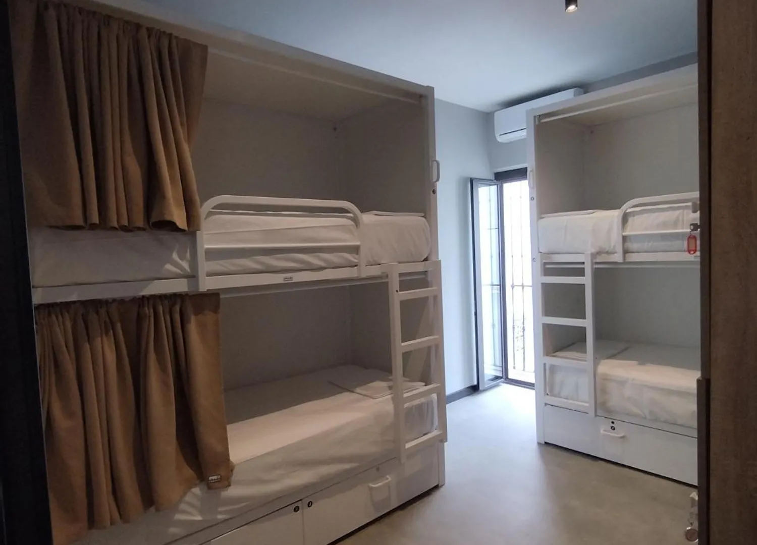 Sweet Sevilla Hostel  Sewilla